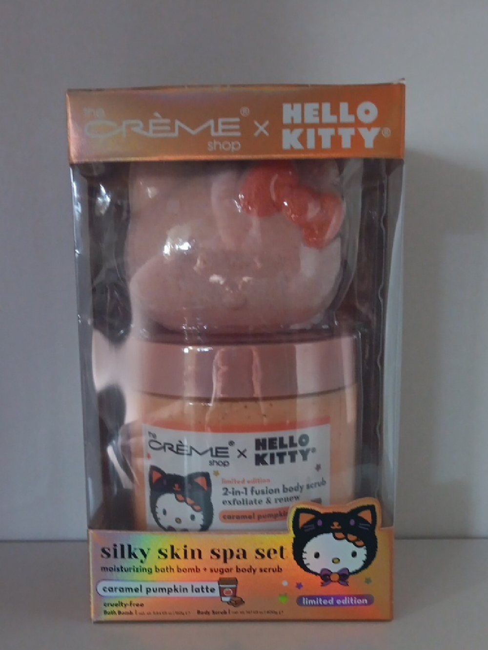 THE CREME SHOP (Caramel Pumpkin Latte) HELLO KITTY